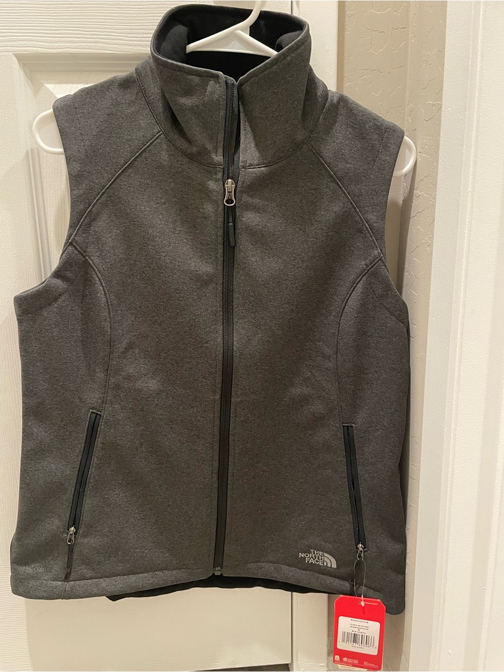 The North Face Women’s Dark Heather Grey Softshell Vest Medium